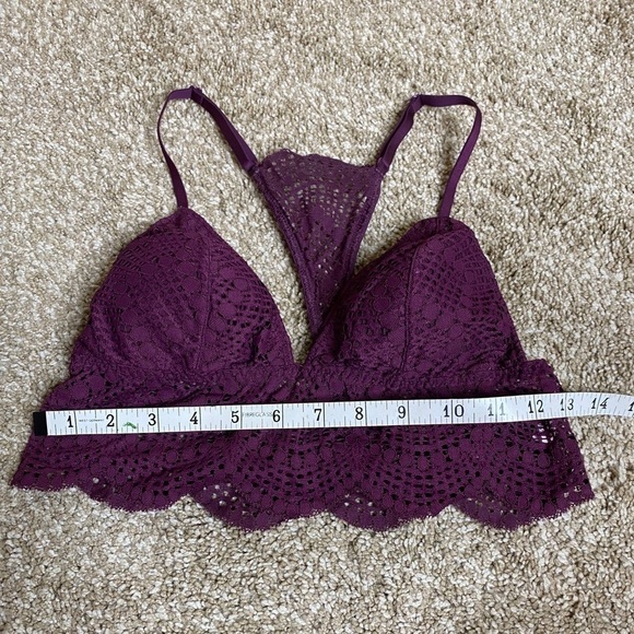 VS Crochet Lace Floral Boho Triangle Bralette - Picture 3 of 5